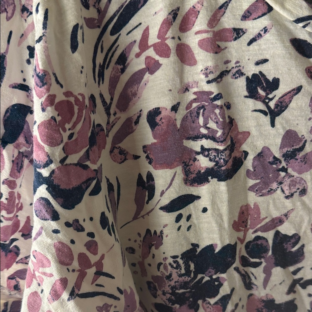 Floral Short-Sleeve Women's Top - White with Purple & Navy - Picture 2 of 4